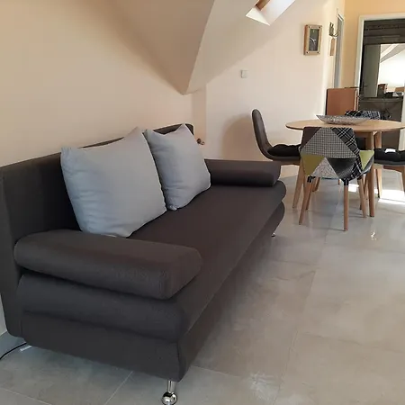 Zanetić * Zaton (Dubrovnik-Neretva)